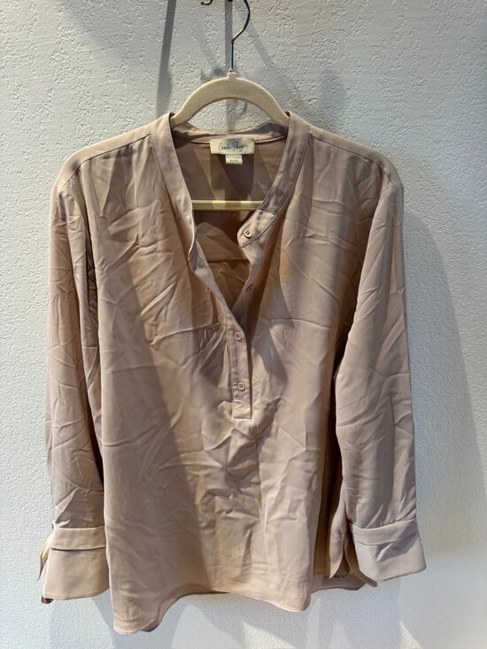 Charlie Paige Tops - Charlie Paige Tie Cuff Blouse XL Taupe